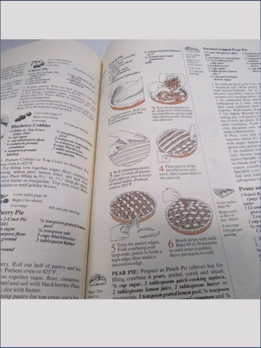 Good housekeeping illustrated cookbook 1989 hardback with jacket